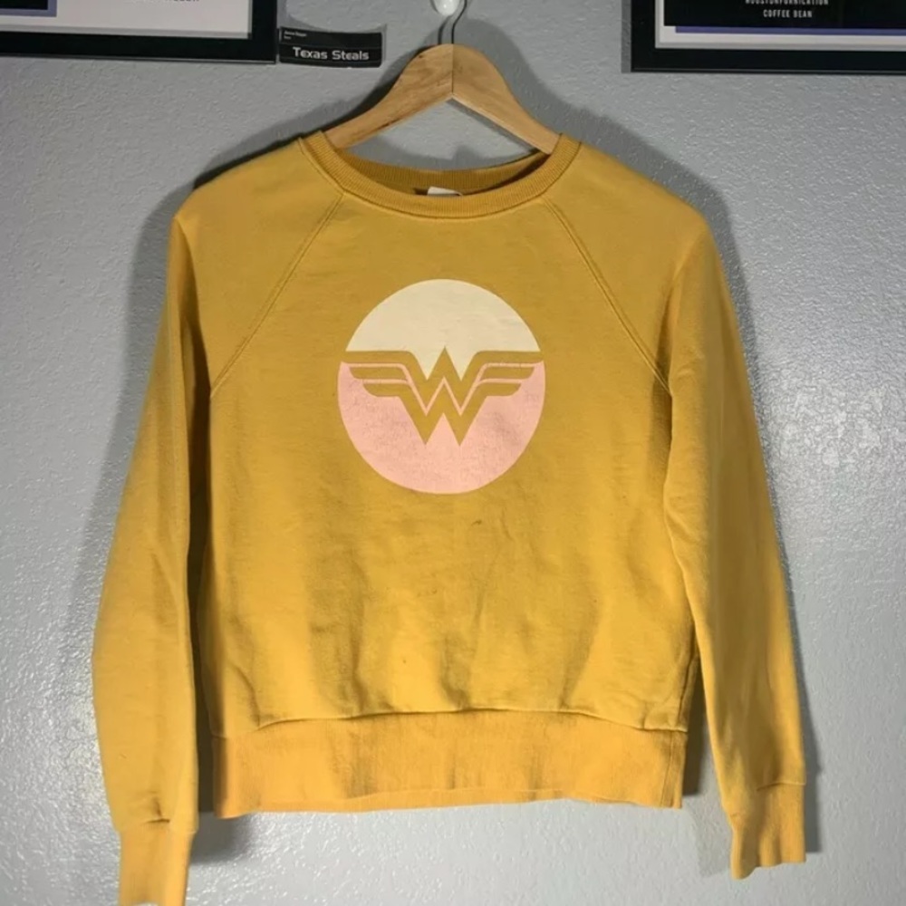 Junk Food Wonder Woman Crewneck XS